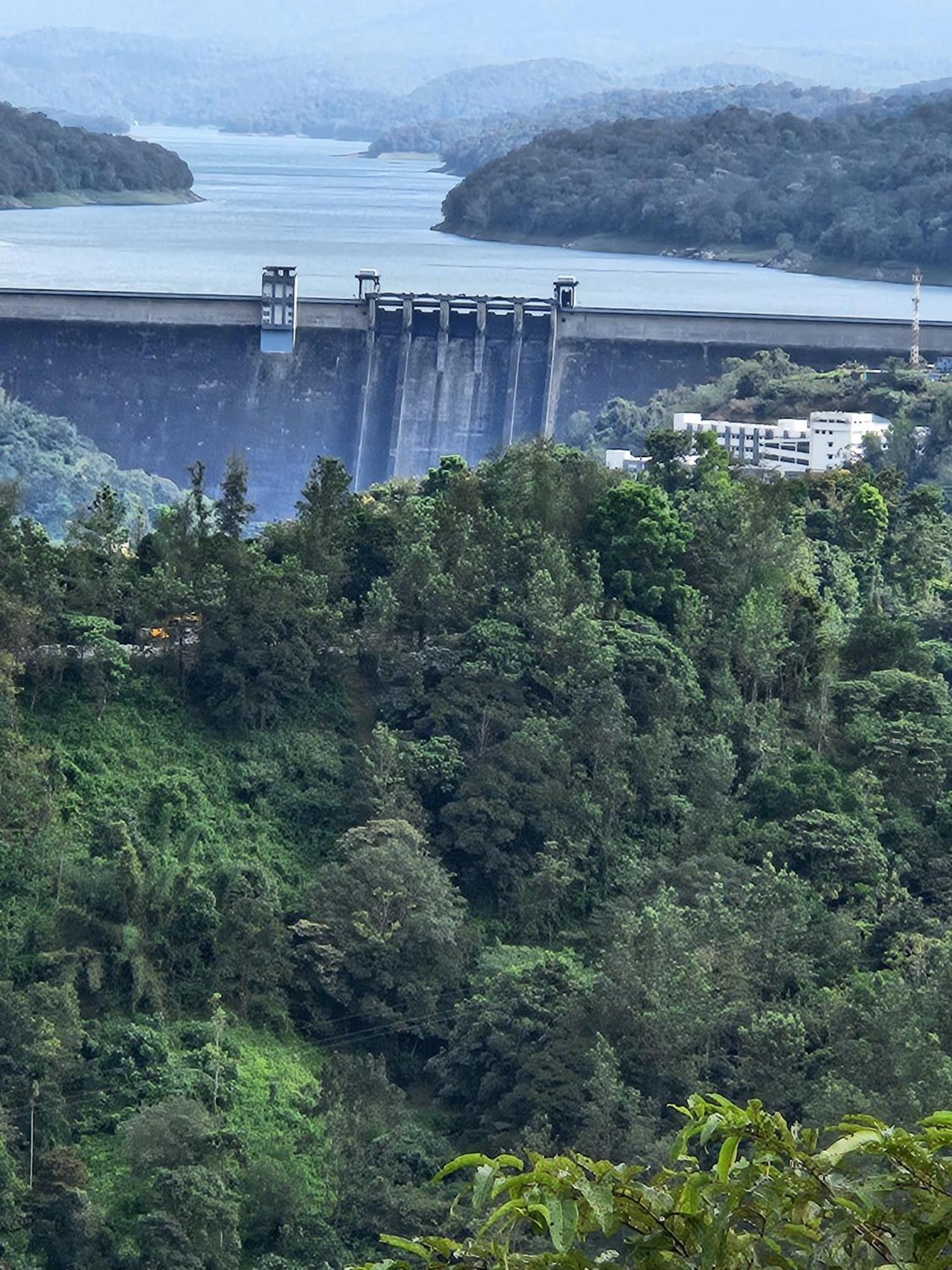 Idukki Dam View Resort Exterior foto